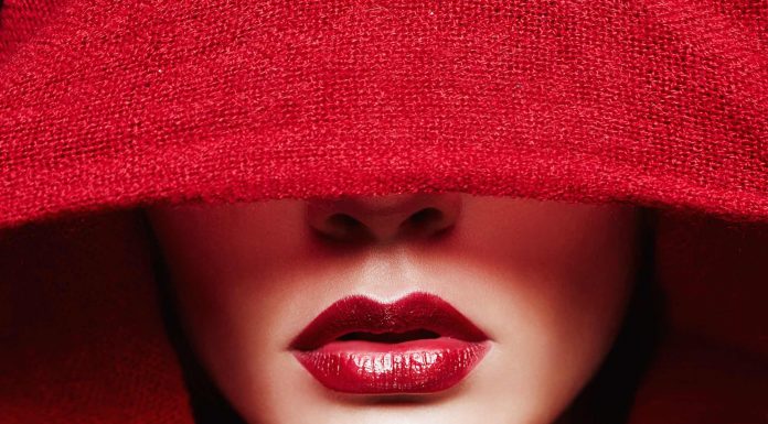 Australian-Italian Slow Fashion Cuts Waste With Luxury Gift Offer red lip